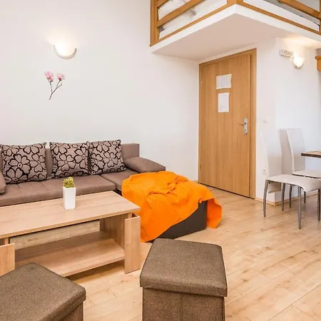 Apartment Galic *