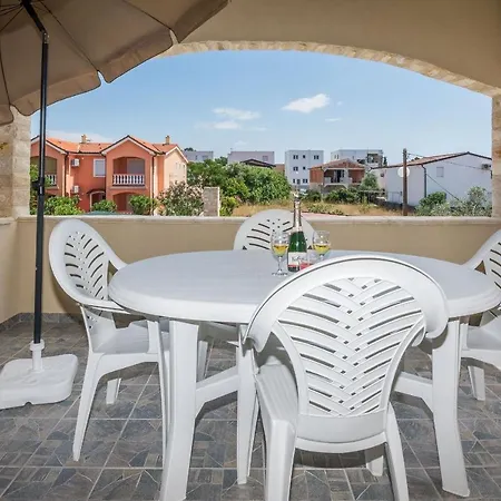 Apartment Galic *