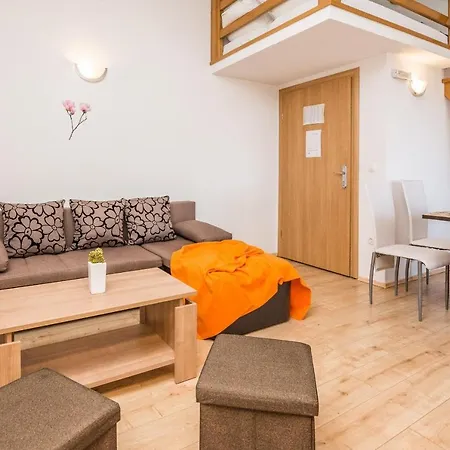Apartment Galic *