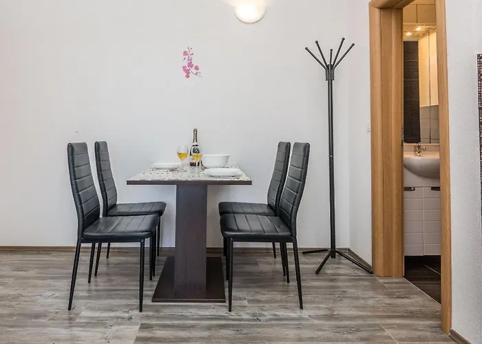 Galic Апартаменты Вир